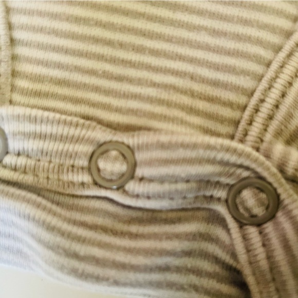 Baby Clothes - Picture 5 of 7